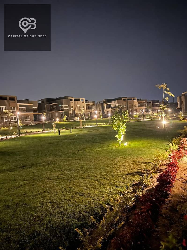 8 f37aac08-3e2d-48cd-a1b9-775c10e79f41. jpg