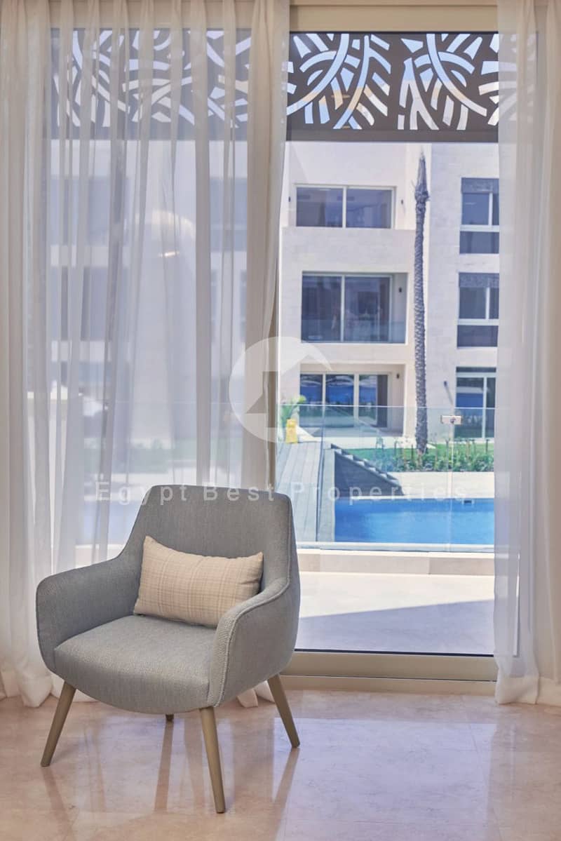 5 8a6b9319-dbab-4280-9f9d-c8ff42b10290. jpg