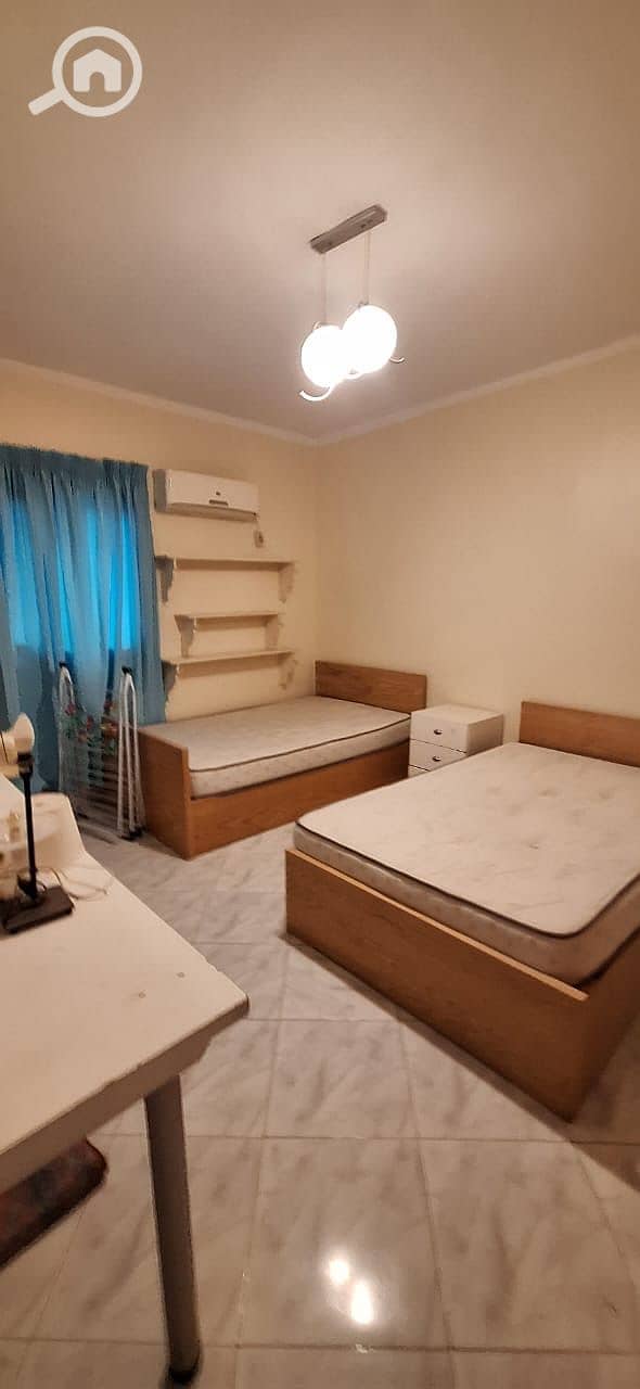 9 195871a0-bf42-4789-8e4a-351398dbdebf. jpeg