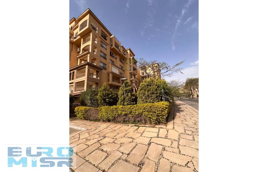 8 WhatsApp Image 2025-09-22 at 3.13. 53 PM (1). jpg