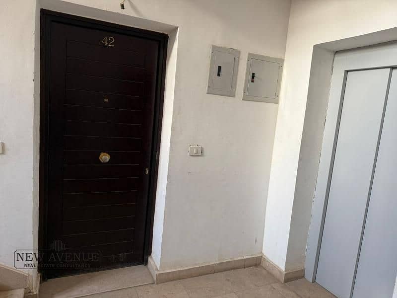 4 WhatsApp Image 2025-10-28 at 2.47. 22 PM. jpg