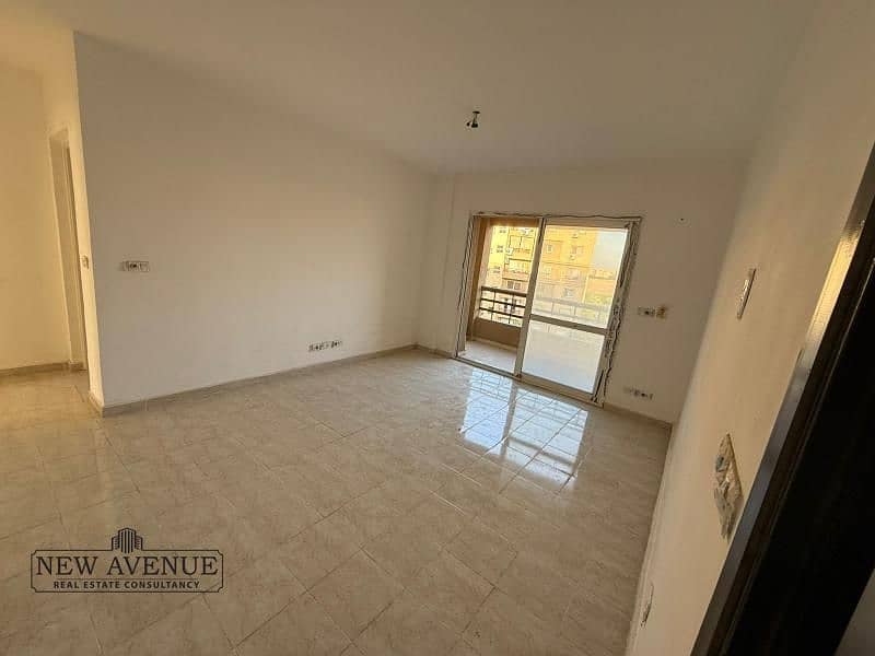 5 WhatsApp Image 2025-10-28 at 2.47. 23 PM (1). jpg