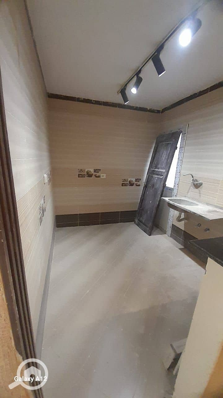 3 WhatsApp Image 2025-10-26 at 14.27. 38_eca9a6df. jpg