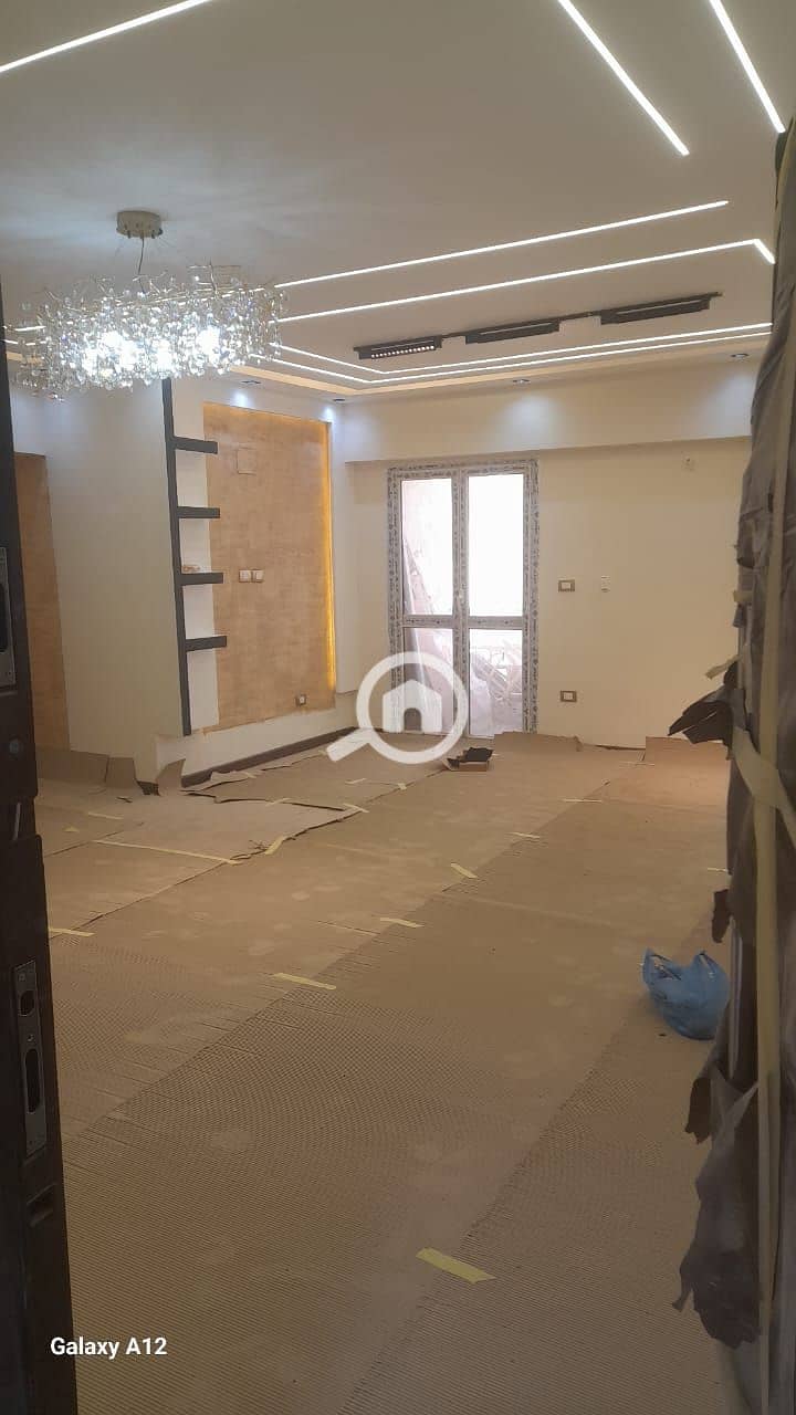 8 WhatsApp Image 2025-10-26 at 14.27. 40_80b8f54d. jpg