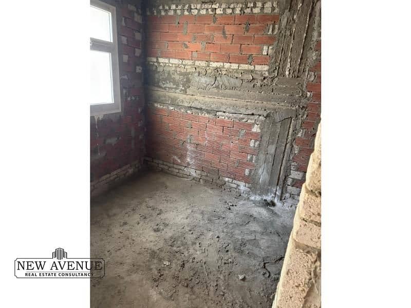 5 WhatsApp Image 2025-10-27 at 3.59. 19 PM (3). jpg