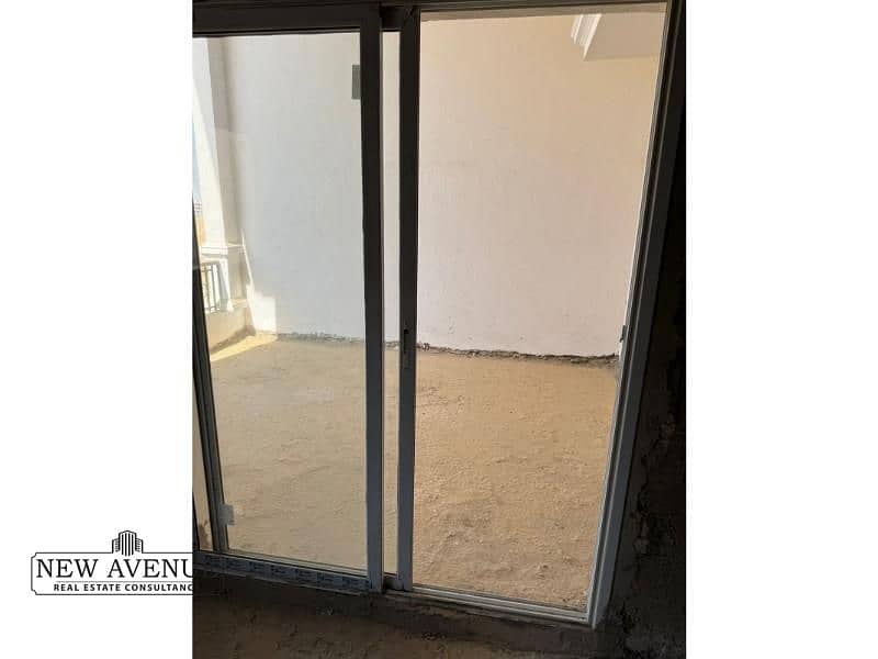 7 WhatsApp Image 2025-10-27 at 3.59. 20 PM (1). jpg