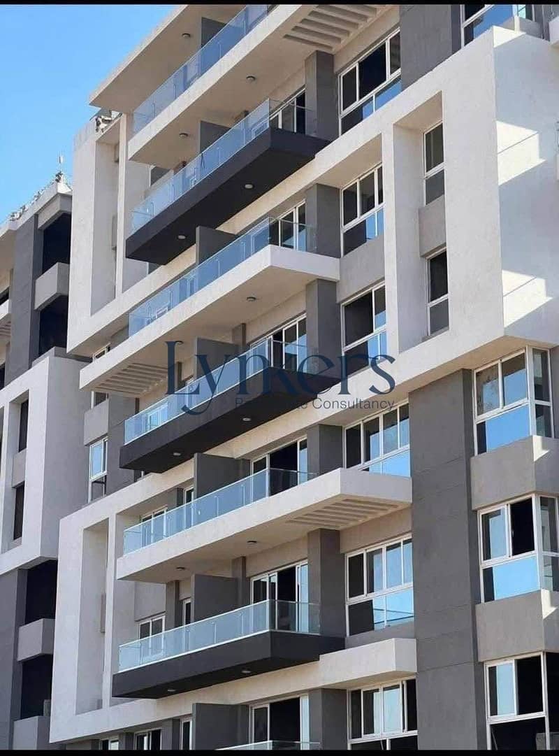 2 366352b1-aef9-4972-8e40-443d8590653d. jpeg