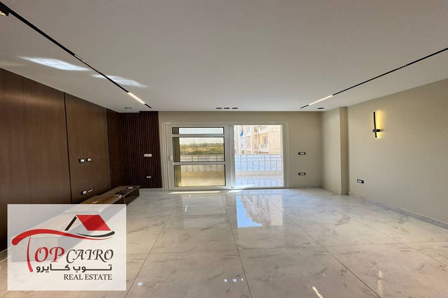 3 IMG-20251026-WA1087_1200x800. jpg