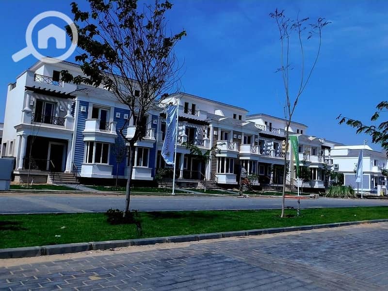 10 WhatsApp Image 2025-10-30 at 3.43. 55 PM. jpeg