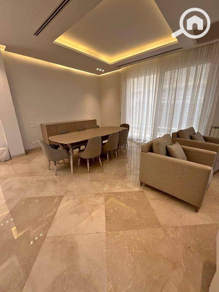 6 463999266_1830064080857870_1134573443009313317_n. jpg