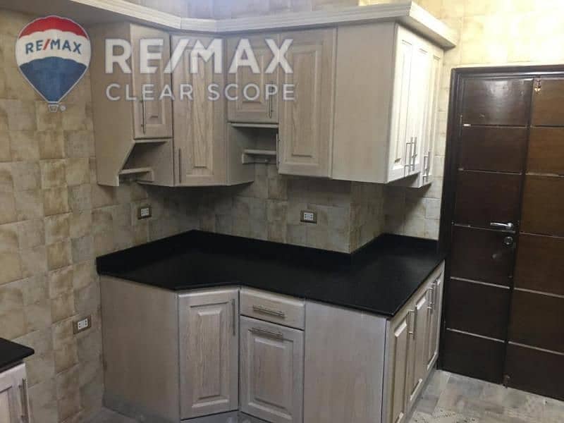 3 3f1cb8e4-19be-4a2e-8755-de3a8f9967d7. jpg