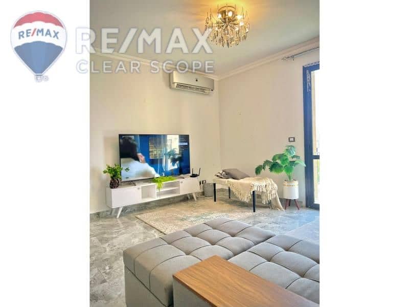 13 768f0038-304e-4ed5-978d-feadf9c52df2. jpg