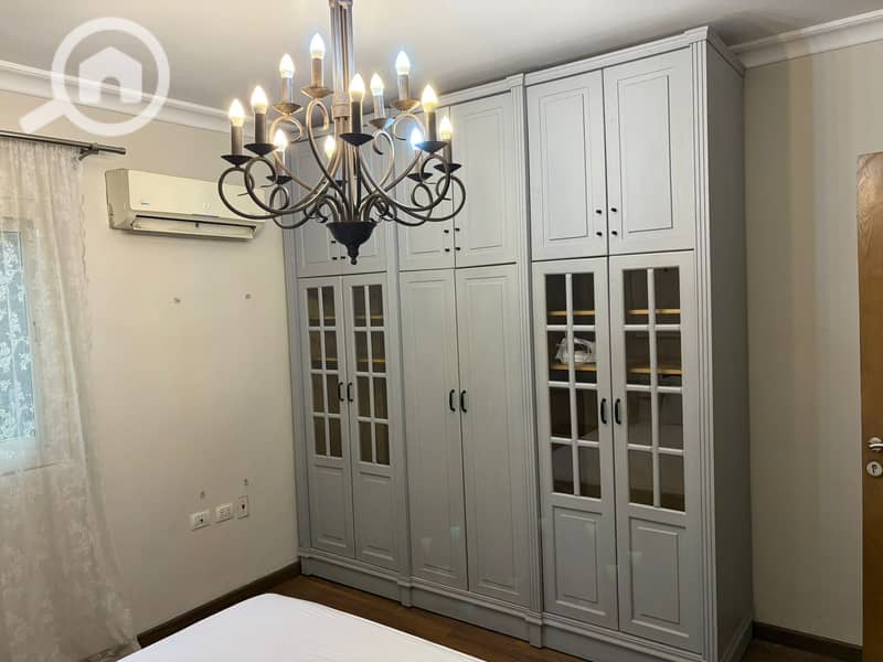 10 b7b80356-566c-4d3e-80c0-acf96a566df4. jpeg