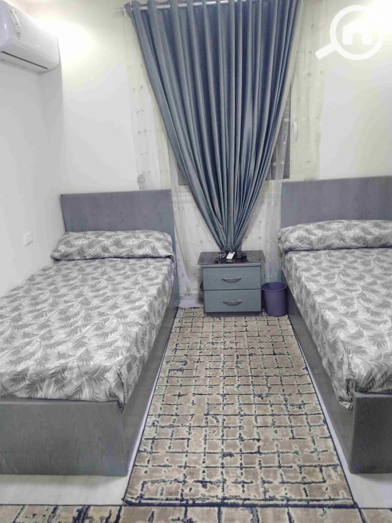 7 IMG20250924202419. jpg