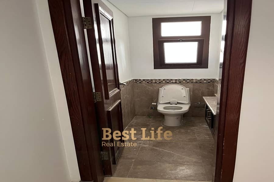 5 WhatsApp Image 2025-10-30 at 2.44. 43 PM (1). jpg