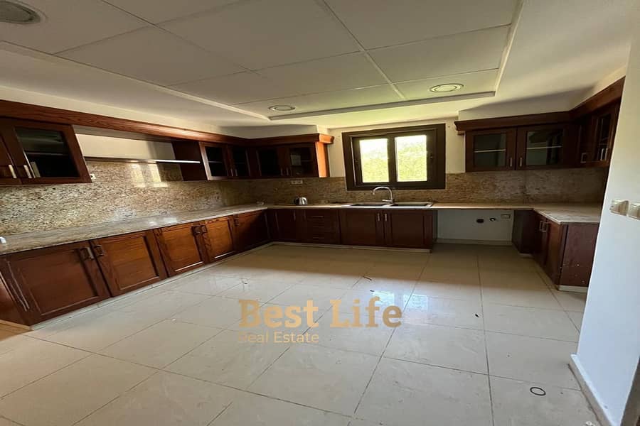 24 WhatsApp Image 2025-10-30 at 2.44. 47 PM (1). jpg