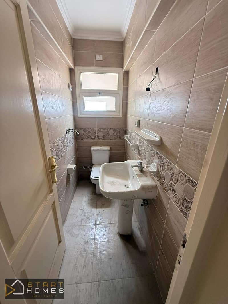 11 WhatsApp Image 2025-10-30 at 1.00. 51 PM. jpeg