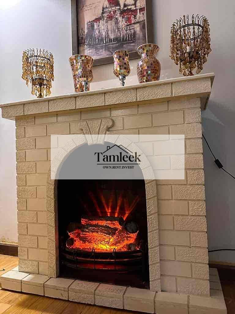 5 808a35ce-a764-476b-b5dd-a2e12c243a17. jpg