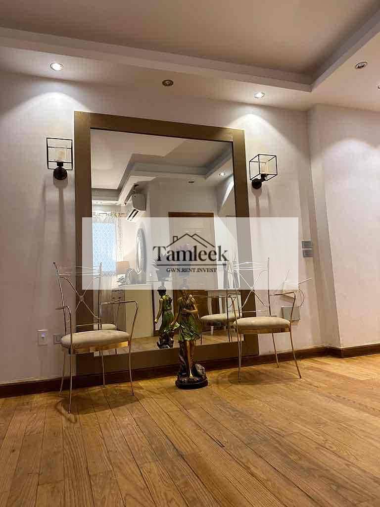 8 5579b4d1-0cb0-4c57-8f4c-8cafa0584013. jpg