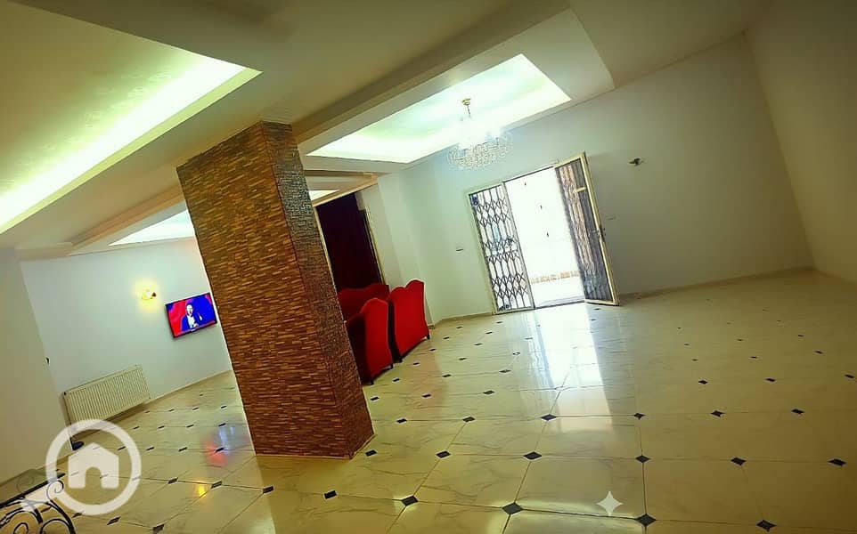 2 WhatsApp Image 2025-10-27 at 11.56. 45_0800e146. jpg