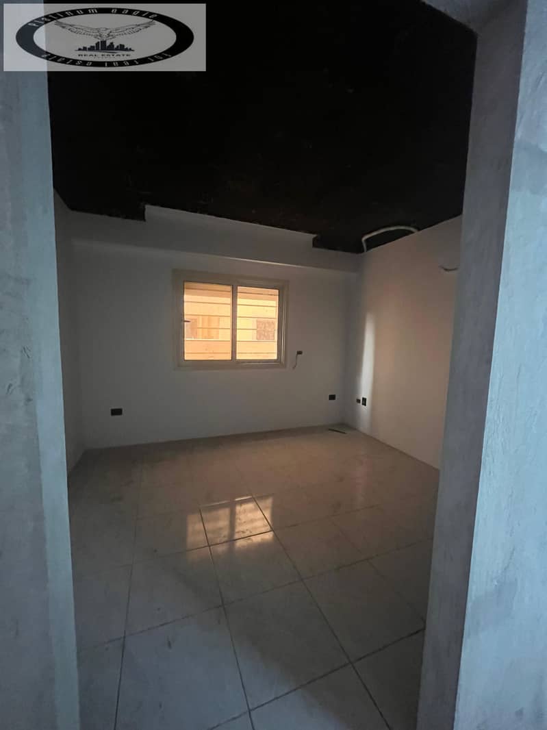 9 2aa65bdf-3934-443a-a0b9-3afd887e8296. jpg