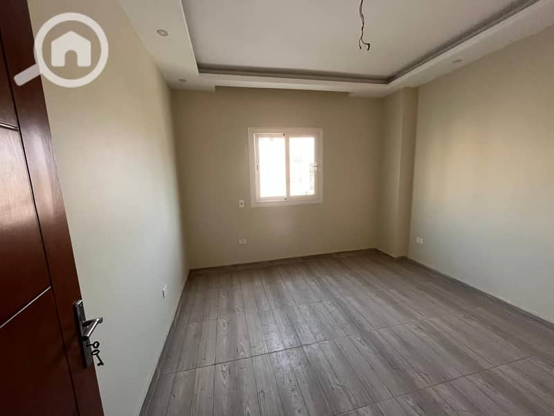 13 WhatsApp Image 2025-09-08 at 18.33. 48_341505ba. jpg