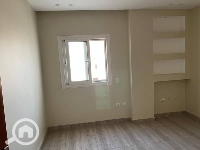 14 WhatsApp Image 2025-09-08 at 18.33. 48_b92f6bfc. jpg