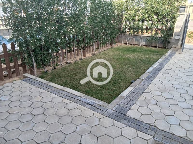 2 WhatsApp Image 2025-10-01 at 16.27. 50_a959bcf5. jpg