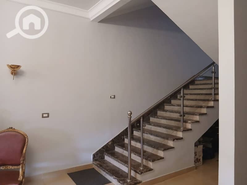 4 WhatsApp Image 2025-10-01 at 16.27. 51_21b5cda8. jpg