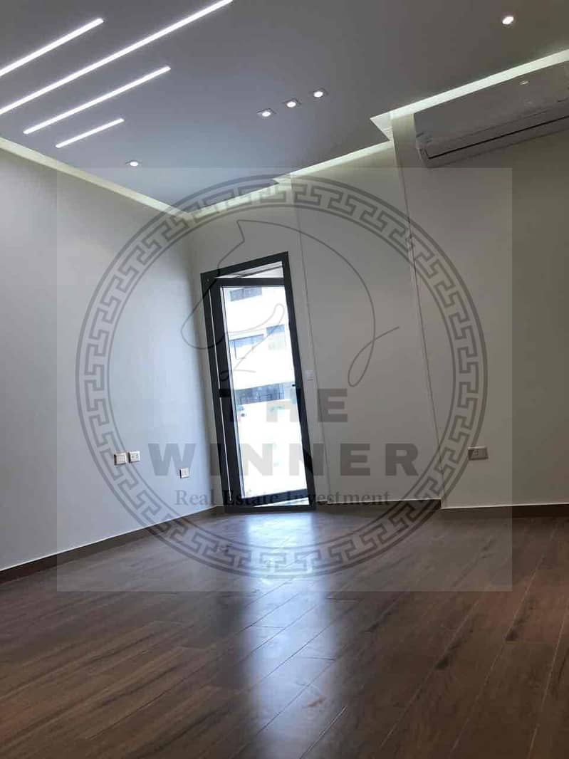 16 6786d14c-efea-4417-b7ca-ea2db9cdbb4f. jpg