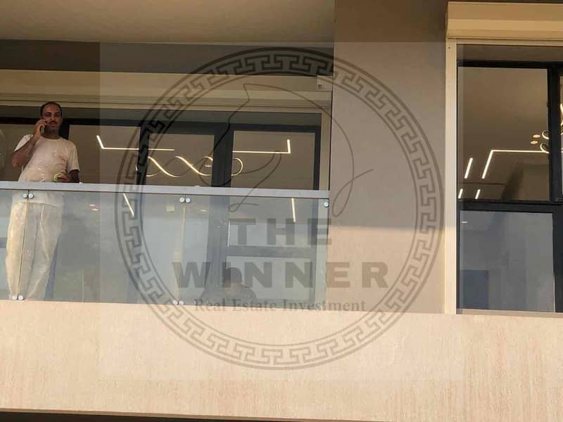 22 454e259d-e580-4c79-b3ea-01c05cc094cf. jpg