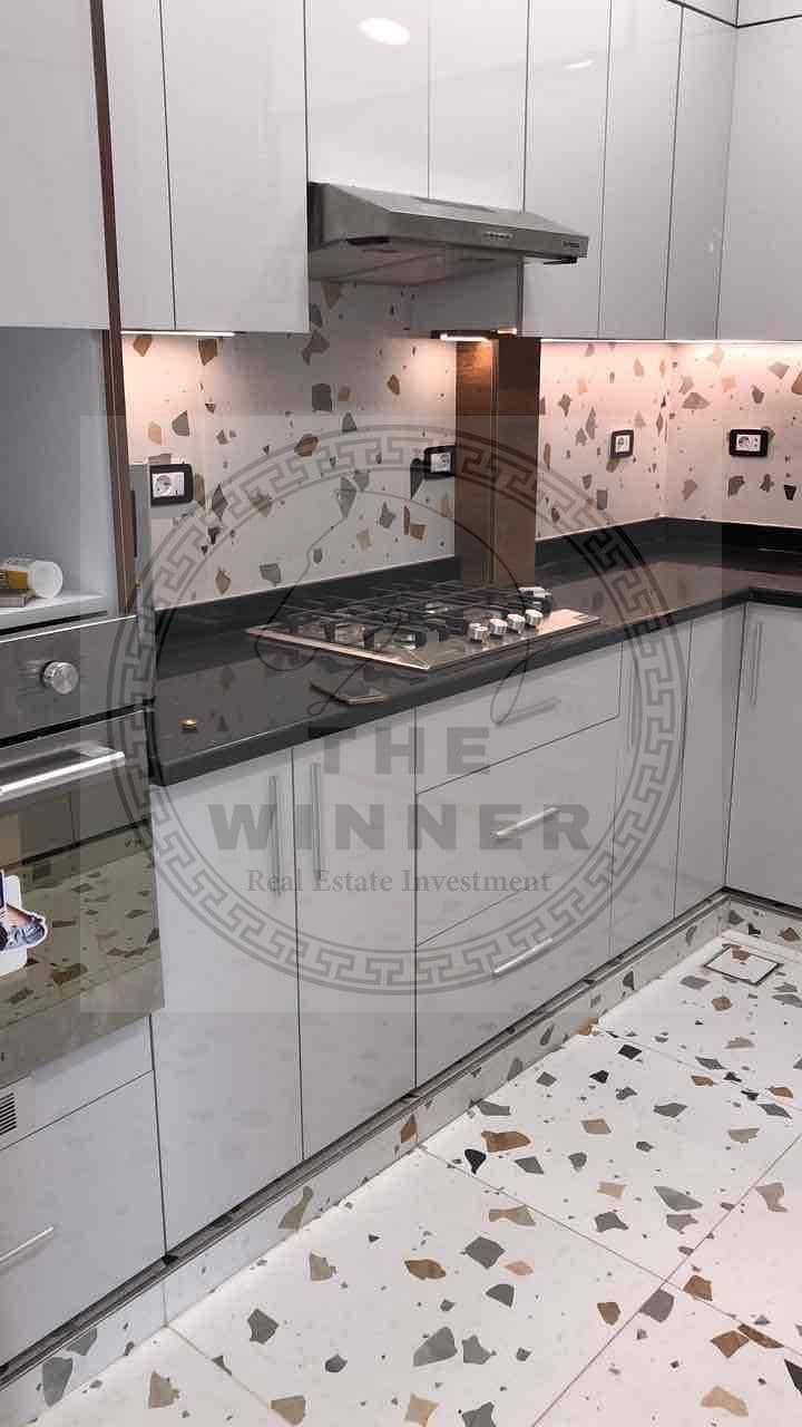 25 ec79ba90-26cd-40ee-b0db-fd39dcb5ac82. jpg