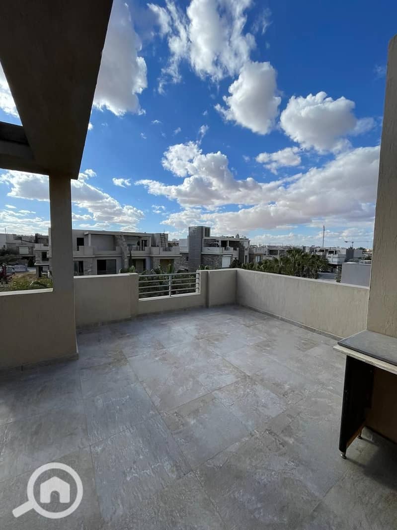 18 WhatsApp Image 2025-10-04 at 1.28. 18 PM. jpeg