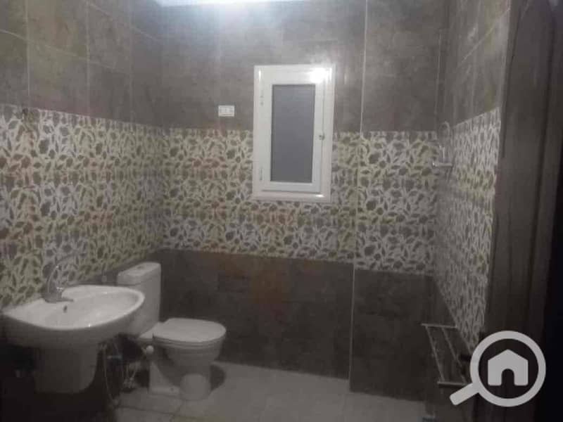 8 3b996243-194a-413c-aadd-53138084b7fc. jpg