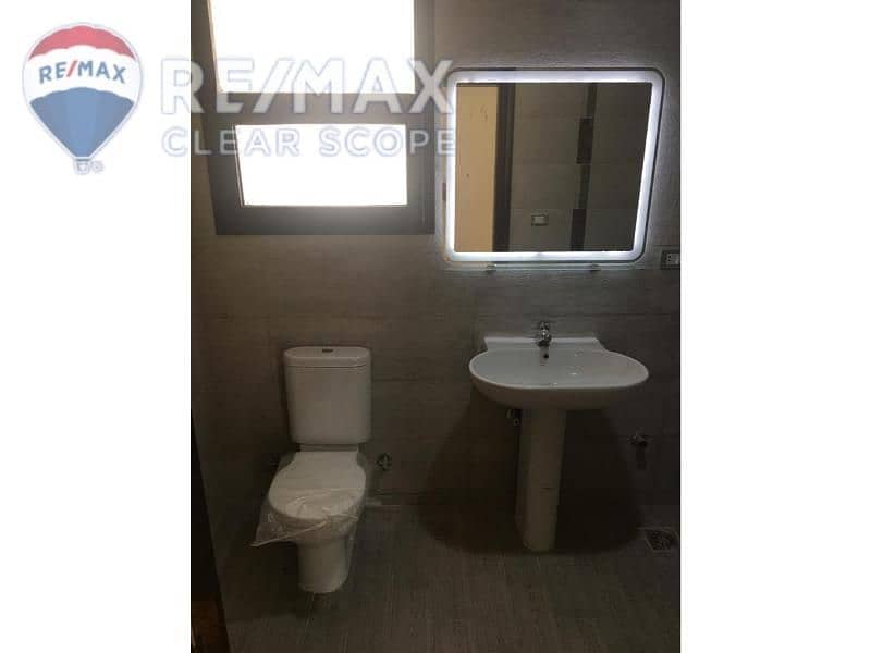 13 f6f00532-d2a1-4006-be99-fba2bcf83be7. jpg