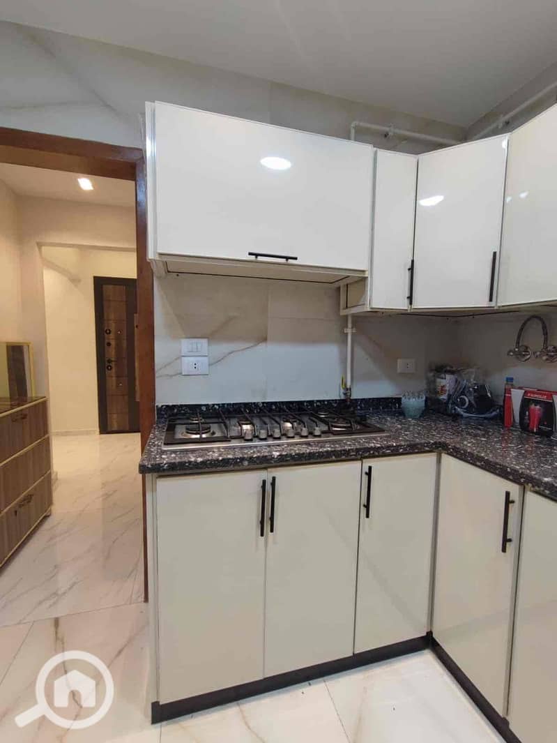 5 7bde8ba9-5114-4709-9a63-d7bed19f19d4. jpg