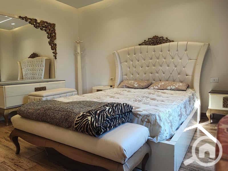 39 67ce65a0-bca6-477f-89bf-b4dd34f9cd3a. jpg