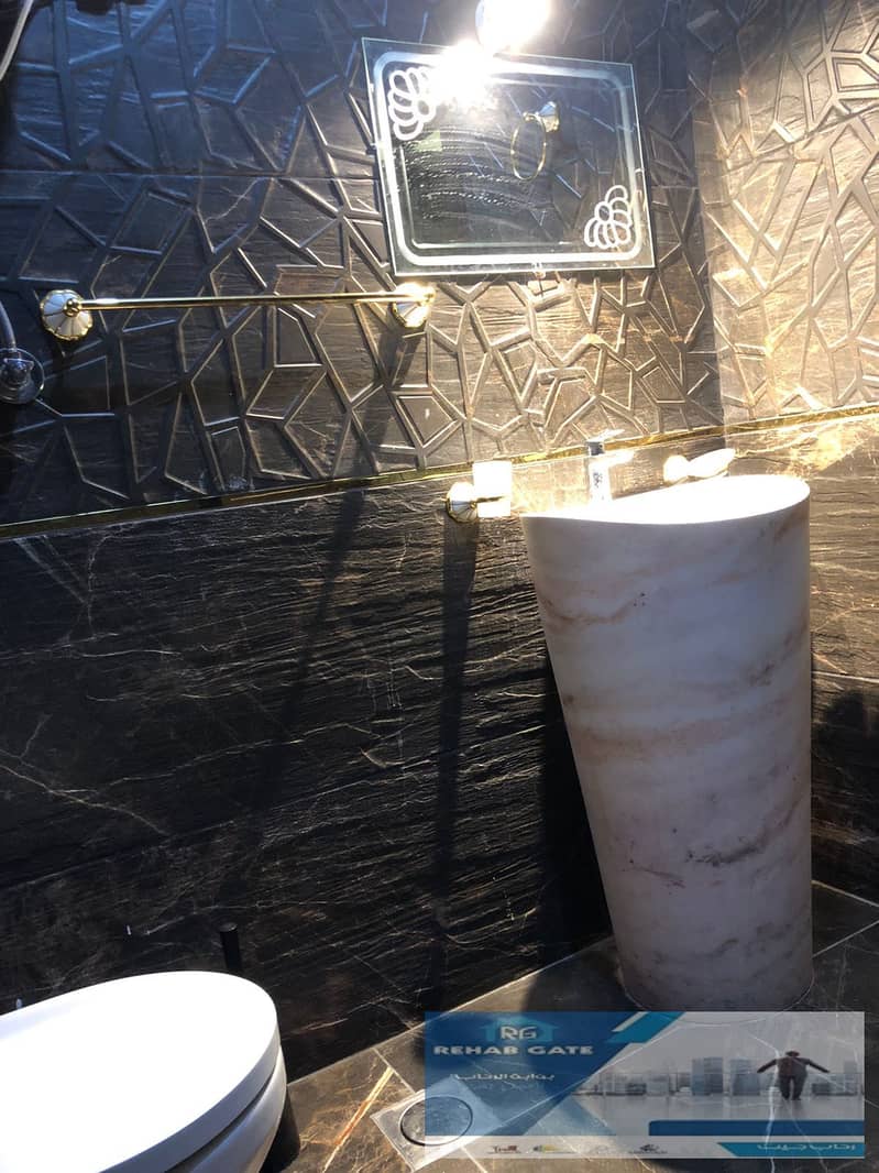 4 WhatsApp Image 2025-10-29 at 1.33. 07 PM (1). jpeg