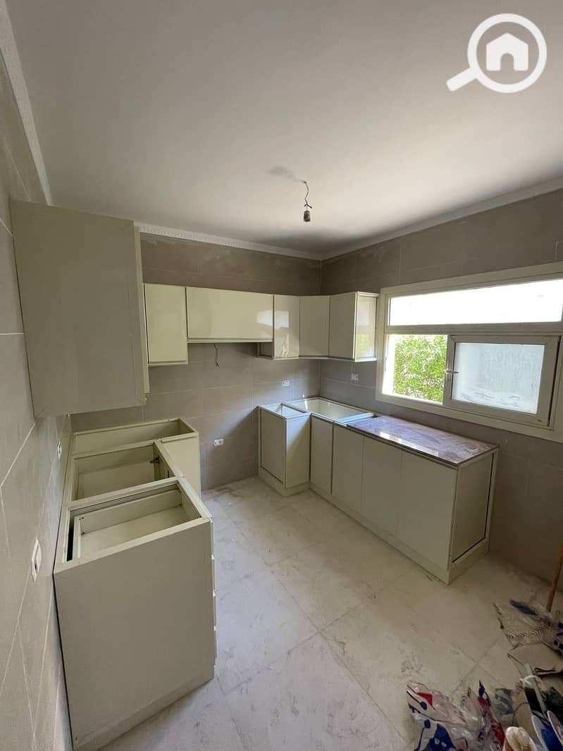 8 f0eea20e-bff9-4fb9-974d-1903bf229f8f. jpeg