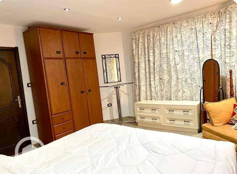 8 d8eb71c1-e0e7-4f14-a9cf-84b66176944f. jpg