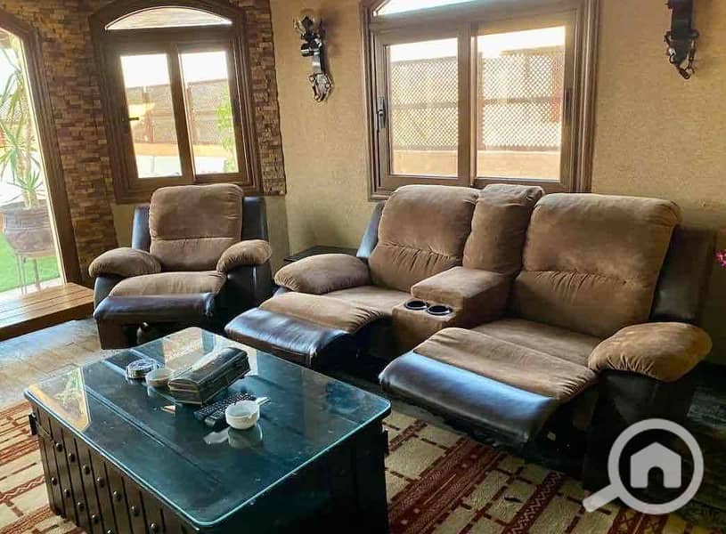 14 51b386bf-7449-4b81-8a84-4aa197c06fc2. jpg