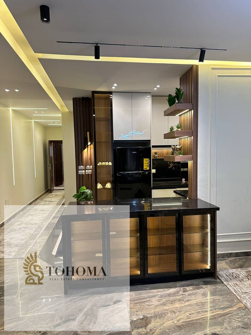 8 ebc5eadc-135f-4056-8263-3888b3ddd641. jpg