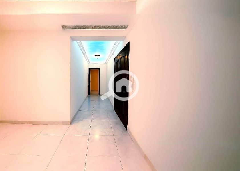 8 WhatsApp Image 2025-10-27 at 11.56. 49_ffd44eeb. jpg