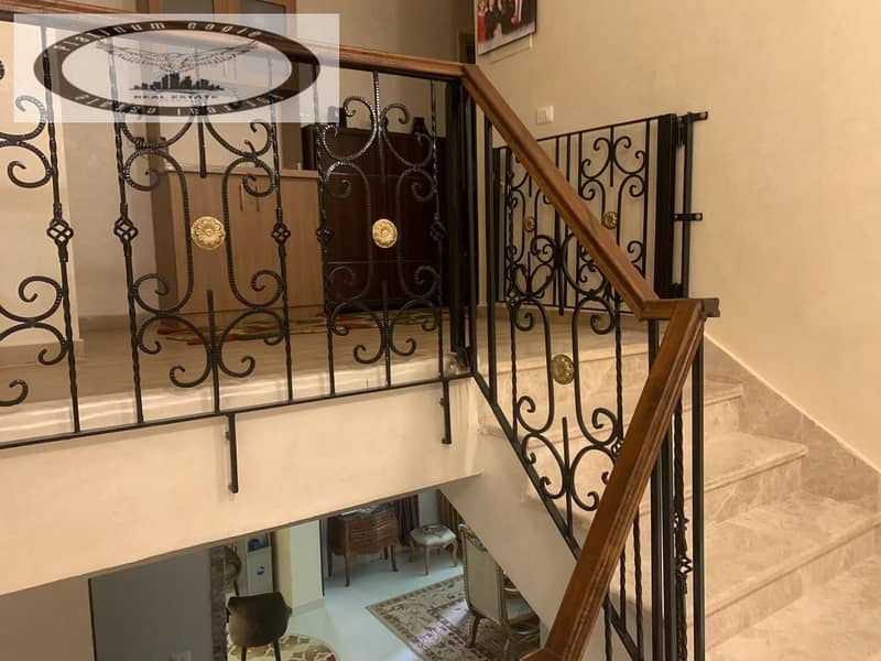 4 79601068-ddce-4e1e-9b97-d82b14e4550d. jpg