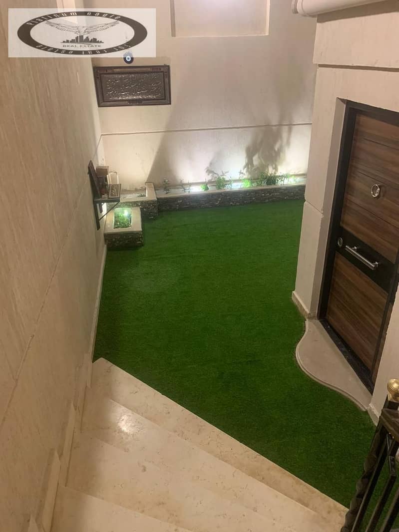 5 4ce8222d-65b2-43c3-8f98-975c2058d1f5. jpg