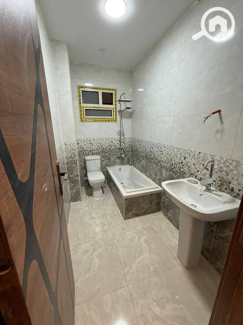 2 WhatsApp Image 2025-10-20 at 4.39. 15 PM (2). jpeg