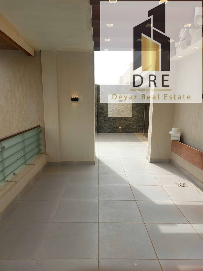 23 f40982e0-1022-4acf-a14a-9686dae44956. jpg