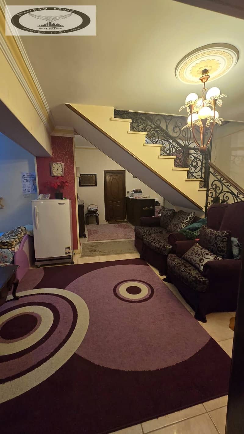 8 50032dc7-7bdb-4391-8d9e-c5278897ef29. jpg