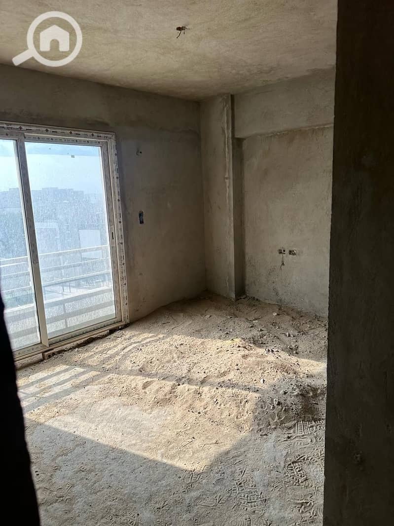 3 a9380a94-f05c-46a2-907e-5559312c6ce6. jpeg