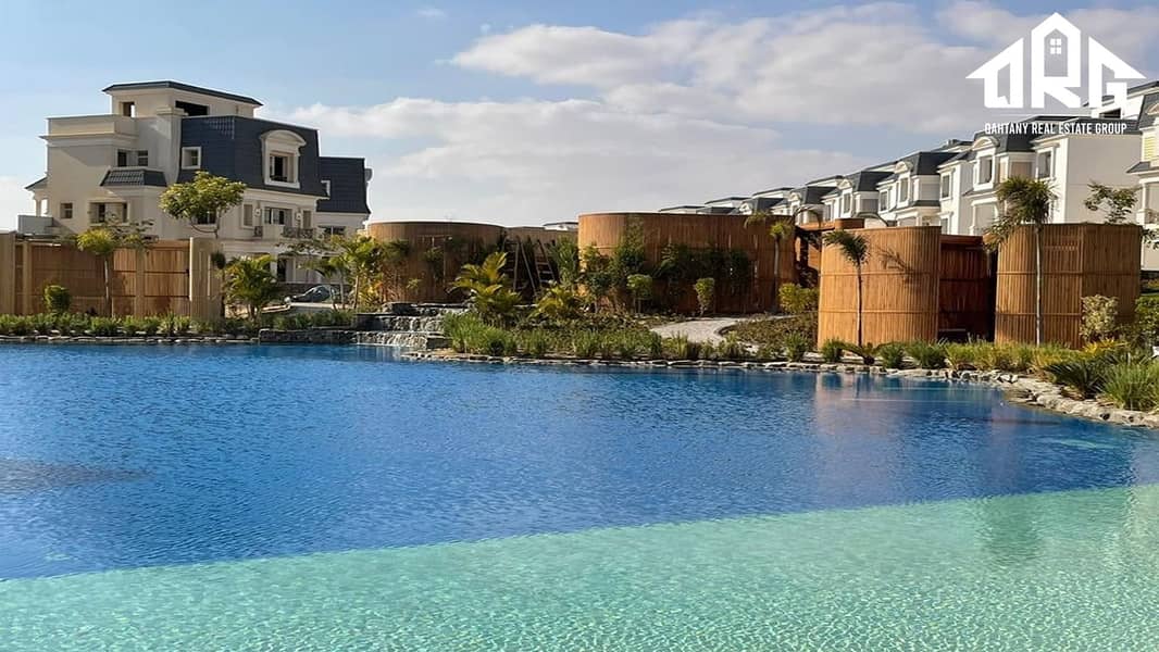 4 6f158ea5-b998-42d3-b482-c5de131ea892. jpg